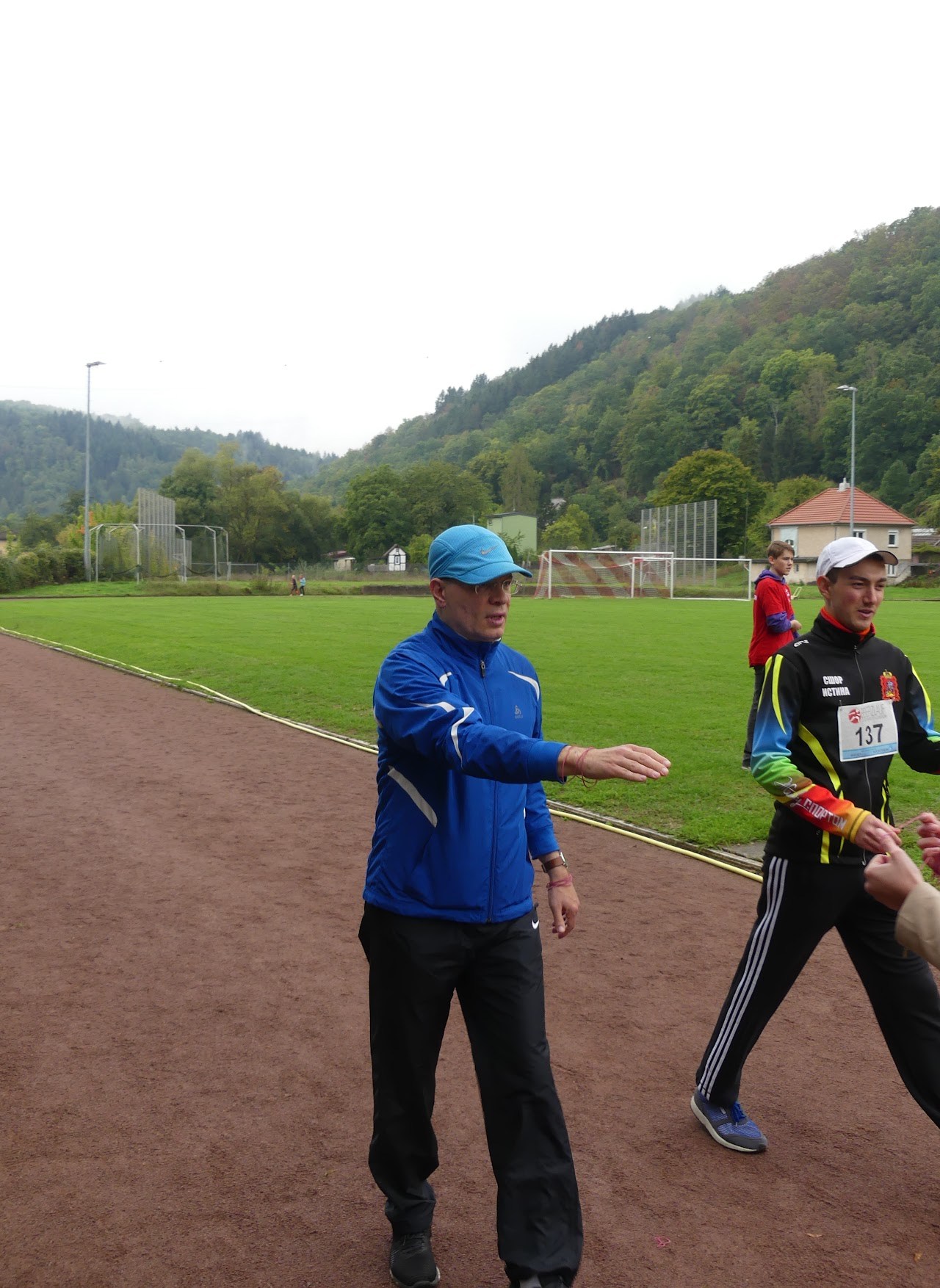 Bild vom 13. Benefizlauf im Jahr 2022. Dies ist das 1. Bild.